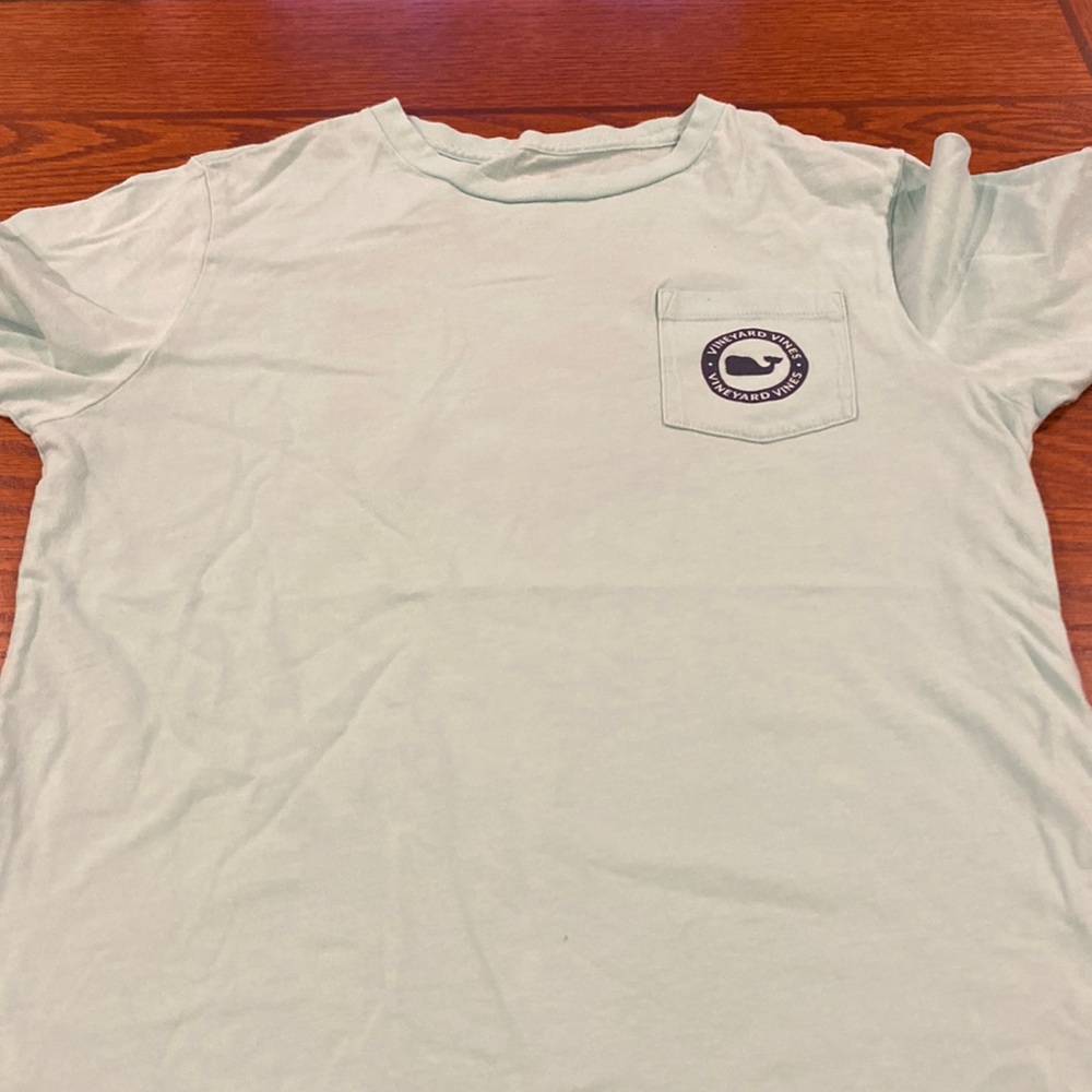 Vineyard Vines TShirt